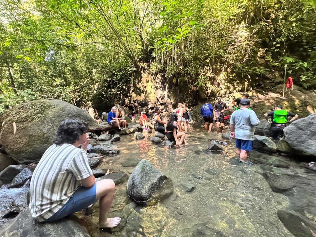 Cascada Uvita